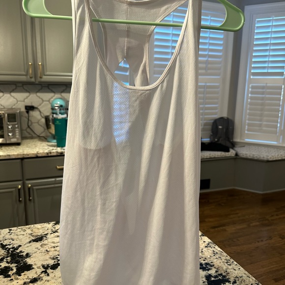 Zyia White Open Vented Back Tank - Picture 3 of 3